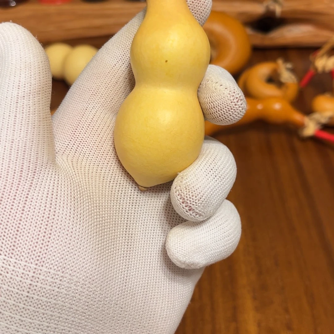 行***肉文玩葫芦吊坠项链