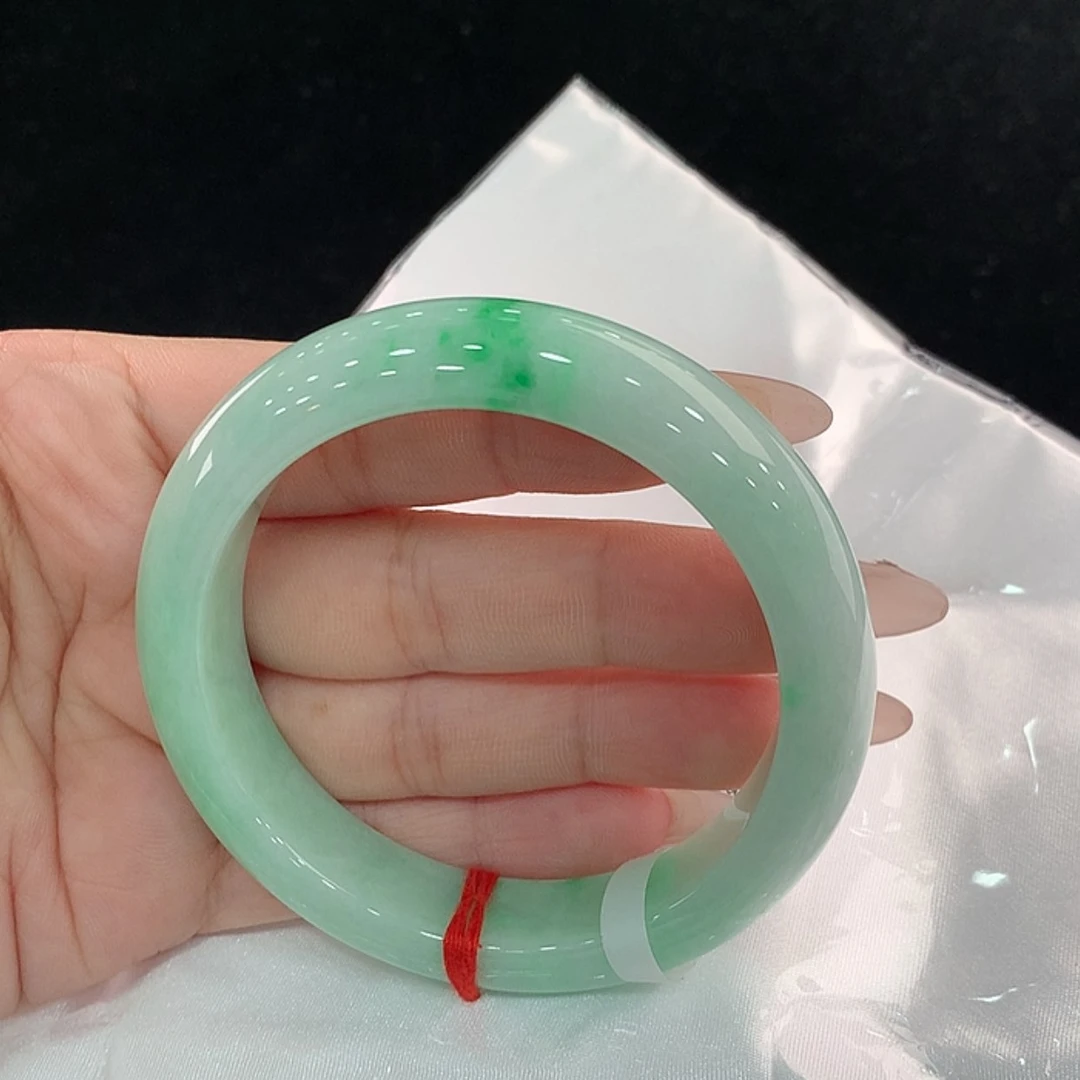 【闪购商品】未镶嵌手镯翡翠58.8，58/59