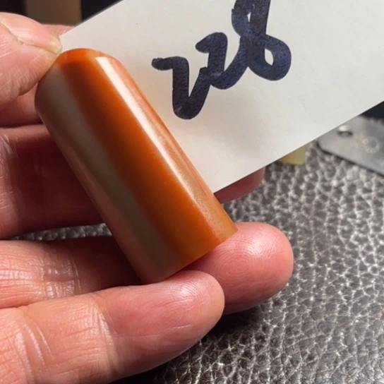 老挝石君*老挝晶莹剔透