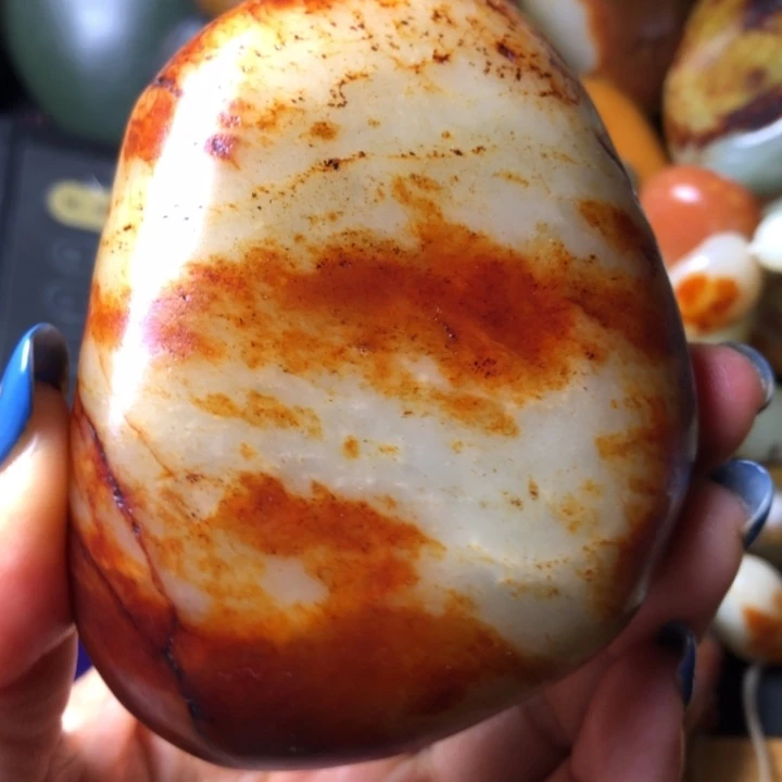 和田玉未镶嵌珠宝奇石