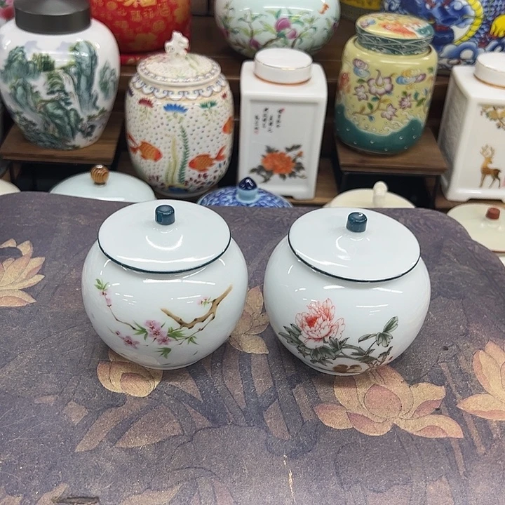 高端陶瓷茶叶密封罐
