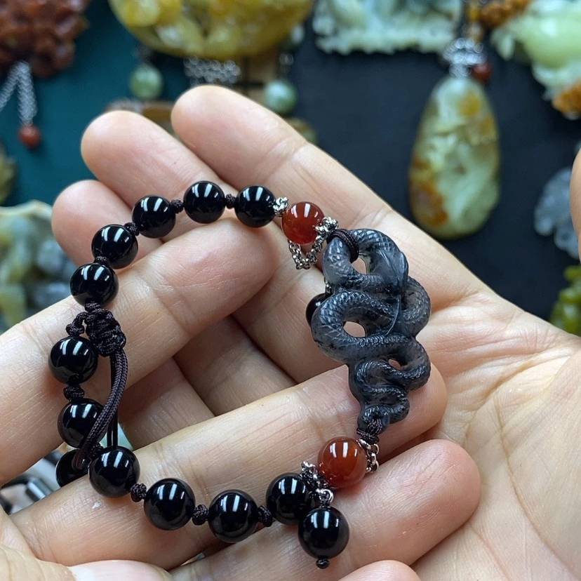 【闪购商品】蛇纹石玉手牌未镶嵌