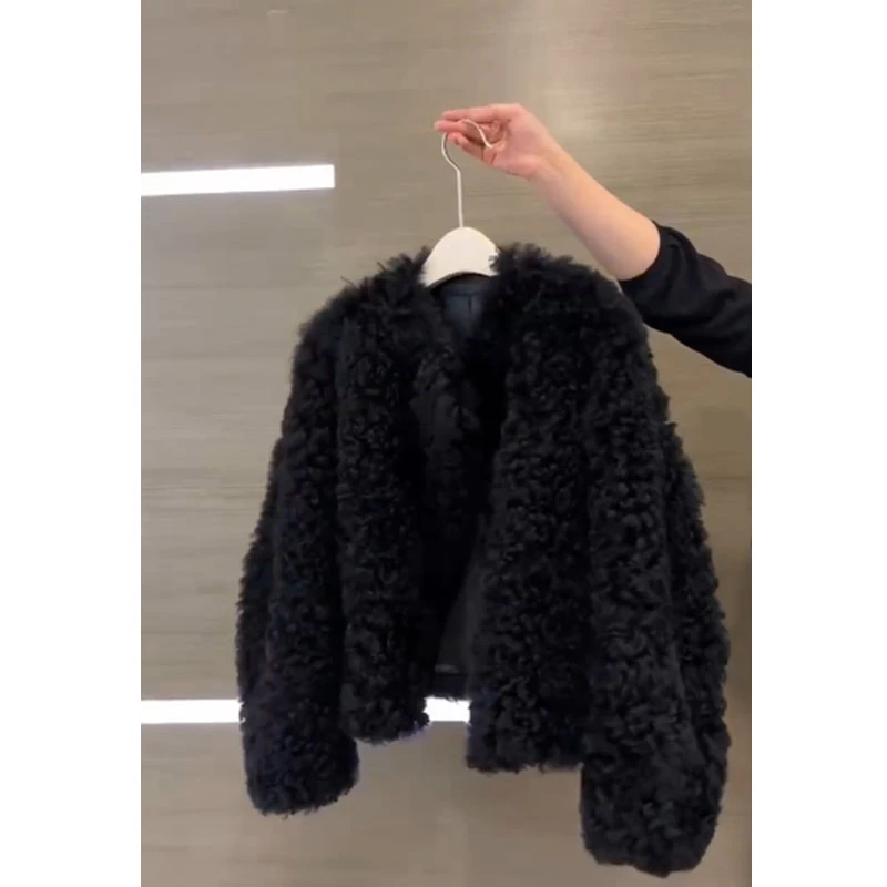 秋冬新款简约时尚小个子穿搭宽松毛绒外套百搭显瘦休闲长袖上衣女