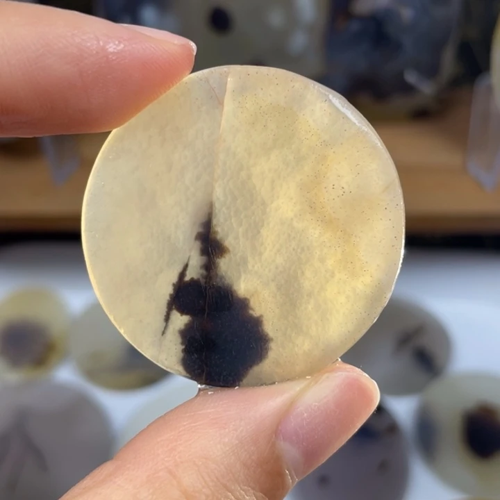 未镶嵌玛瑙象形福利款玛瑙/玉髓