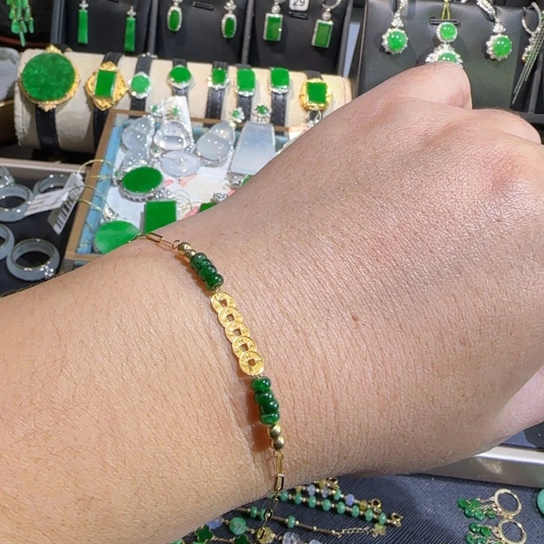 翡翠18K金镶嵌颈饰手链