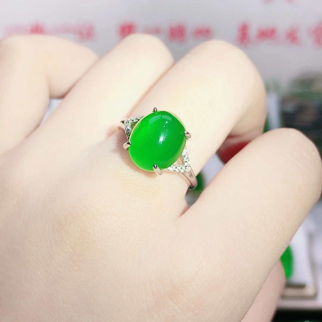 玛瑙/玉髓纯天然珠宝玉石鸽子蛋戒指银S925镶嵌