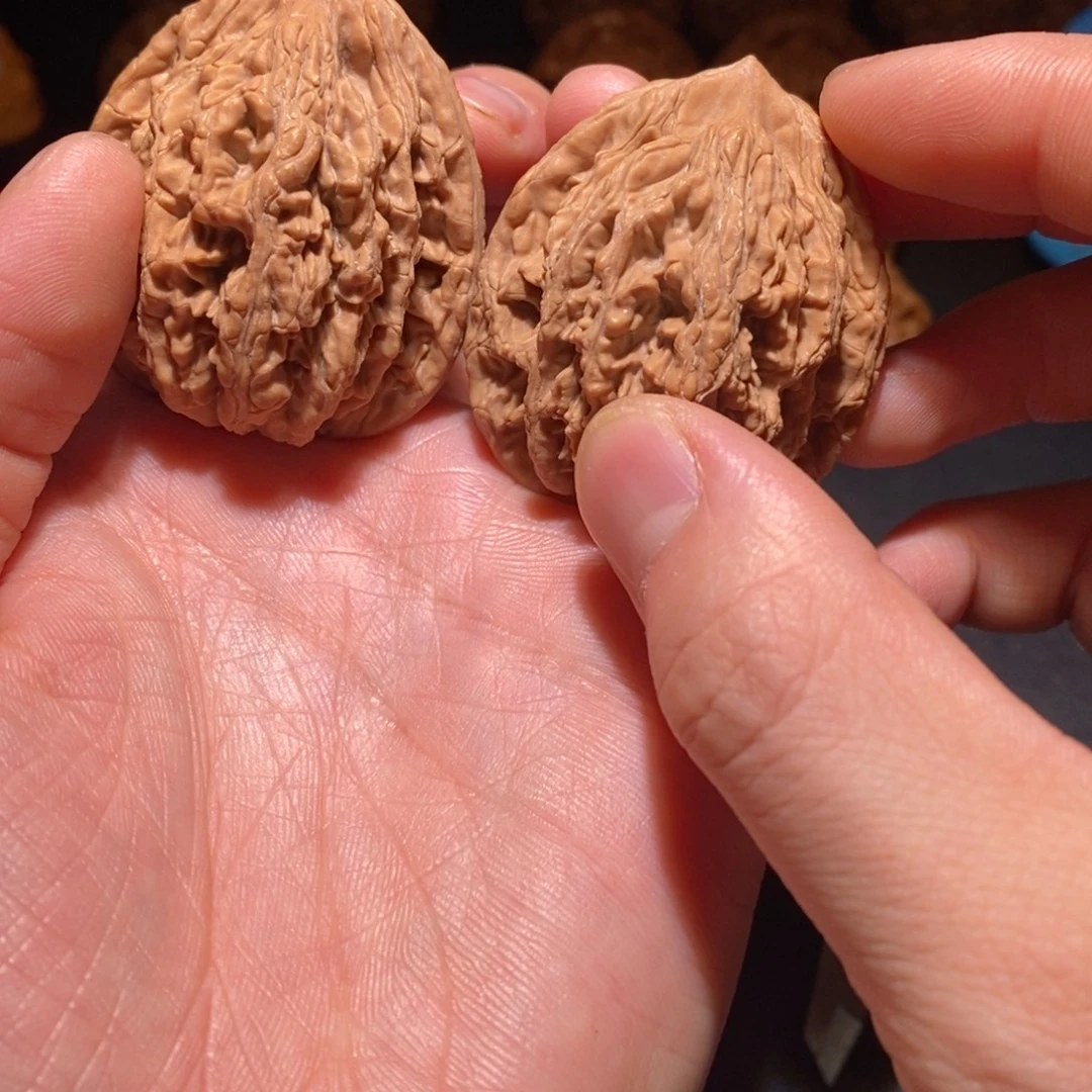 文玩核桃吊坠8号麦穗虎头42尺全品