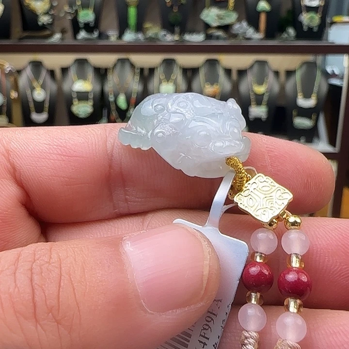 翡翠未镶嵌颈饰翡翠A货糯冰三脚飘蓝貔貅