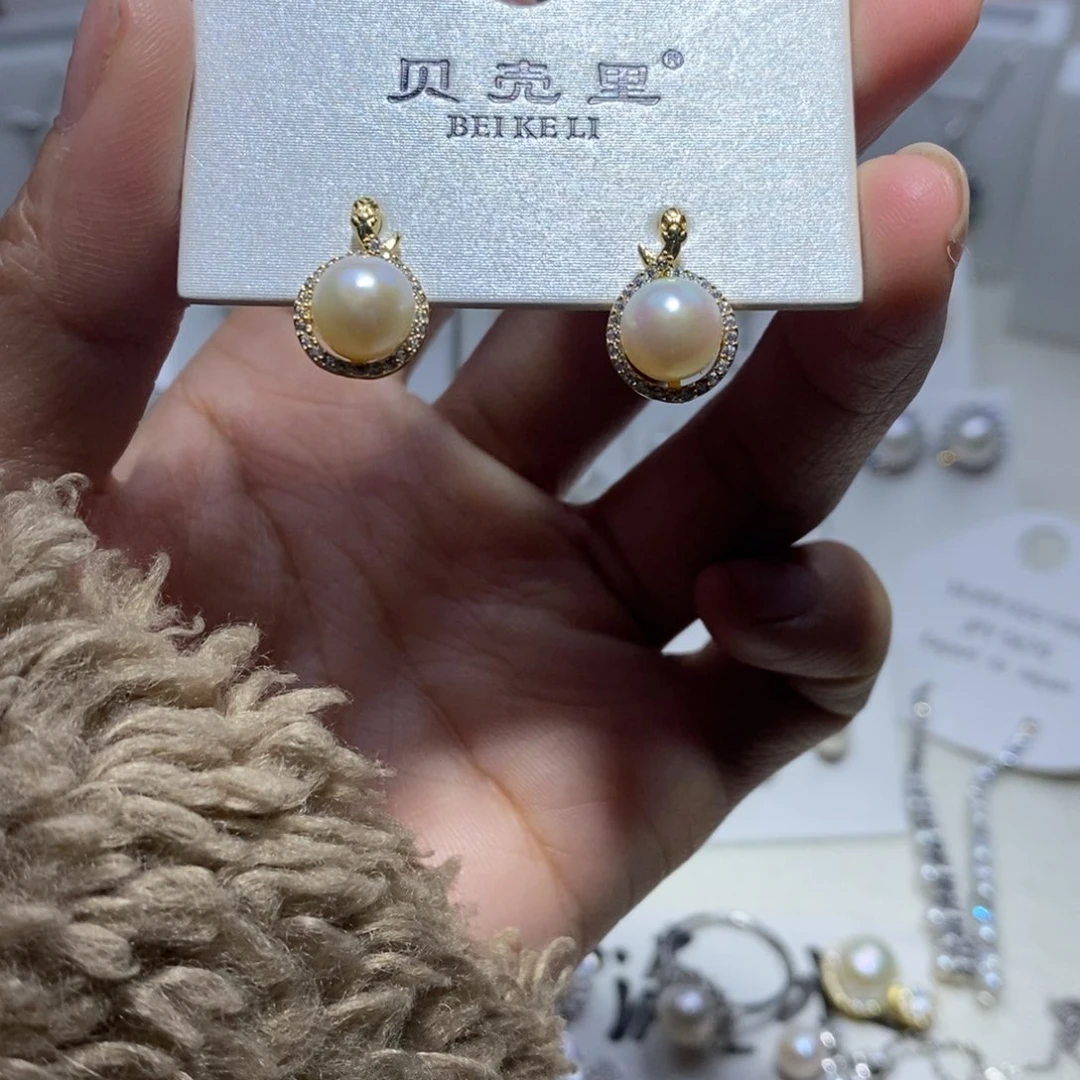 未镶嵌淡水珍珠耳饰