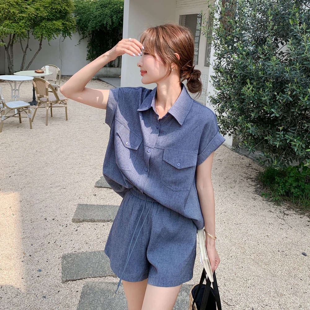 蓝色翻领衬衫短裤套装女2025年夏季新款宽松休闲松弛感穿搭两件套