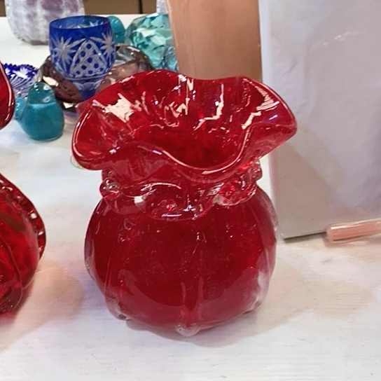 琉璃红花福袋花瓶