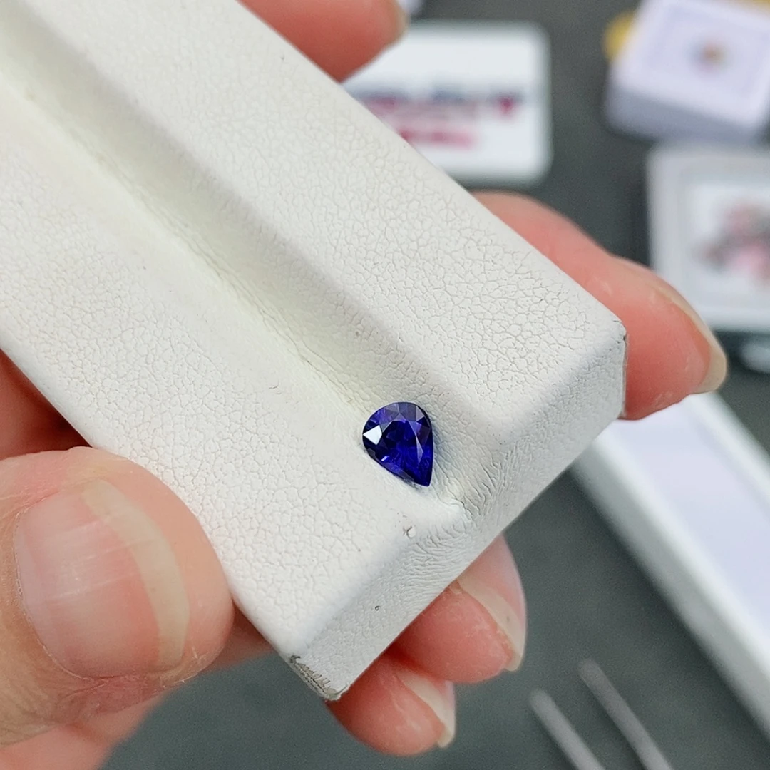 裸石蓝宝石0.71ct裸石