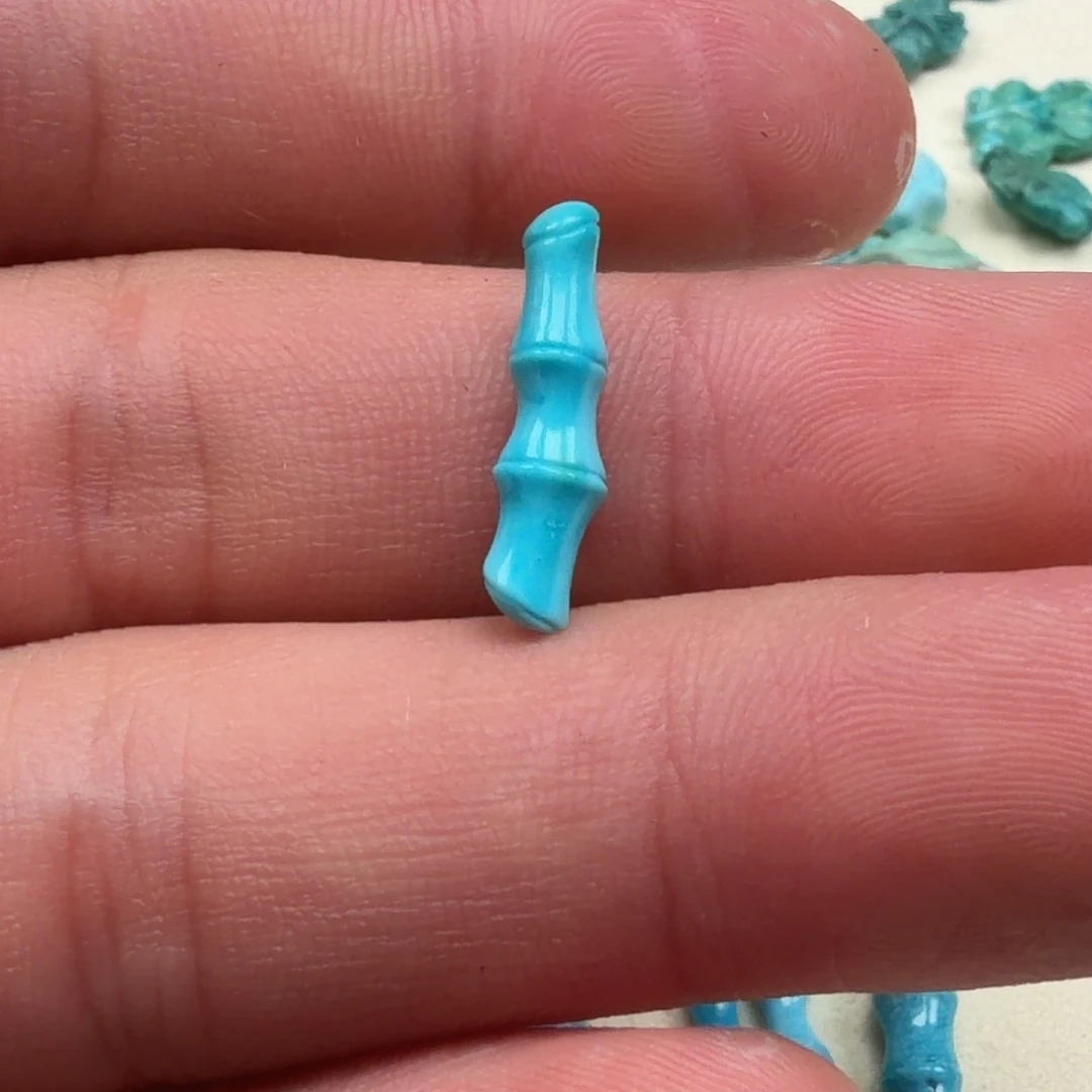 绿松石未镶嵌珠宝半成品