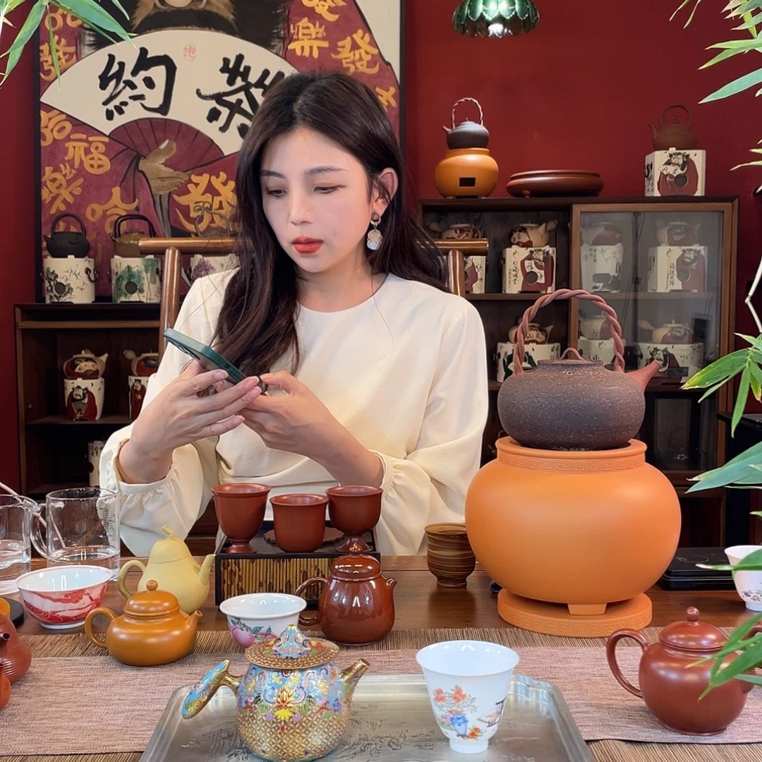 荷***包紫砂茶壶纯手工手拉壶
