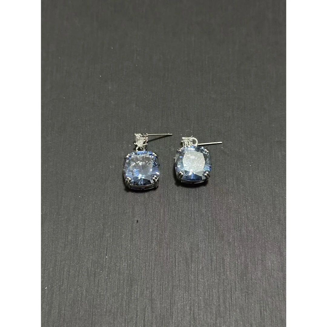 【典藏臻品】时尚气质百搭耳饰BK11112