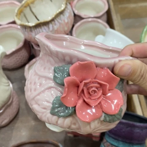 粉色捏花的，的，的，的，的，d