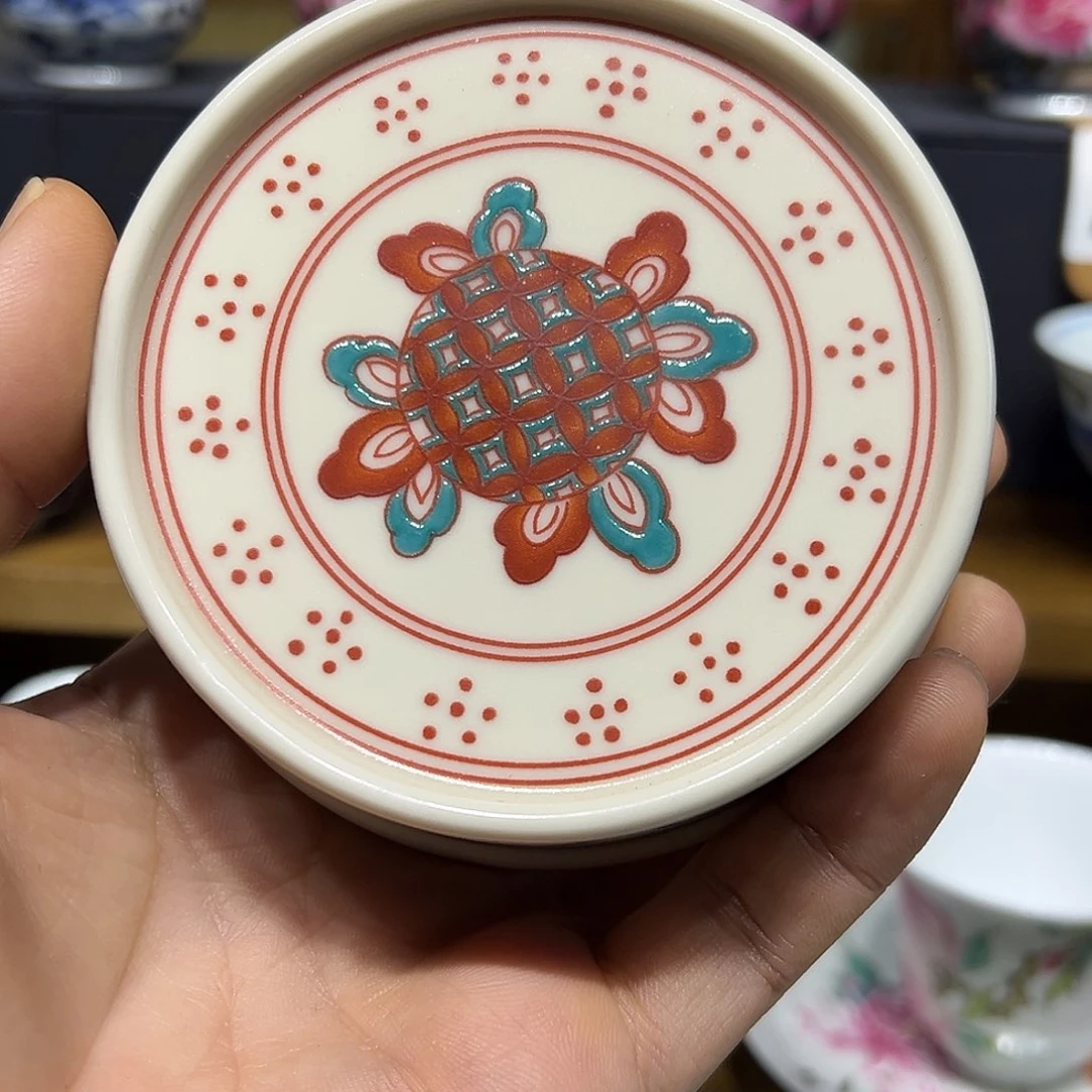 -***绣球红绿彩盖置一个