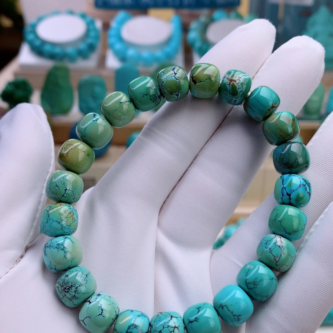 绿松石未镶嵌挂件