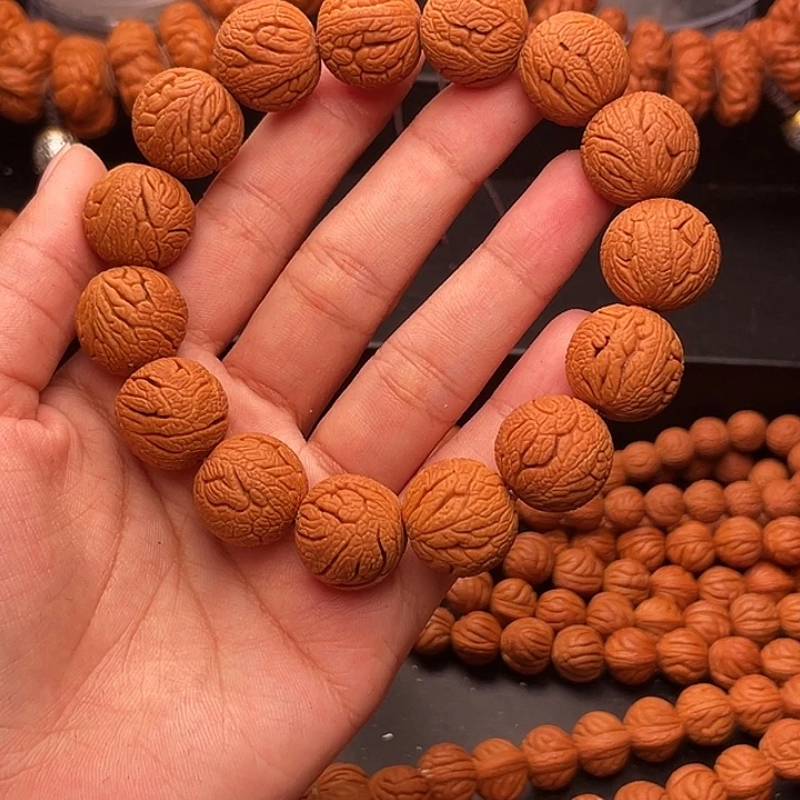 手串桃核金丝龙珠1.6