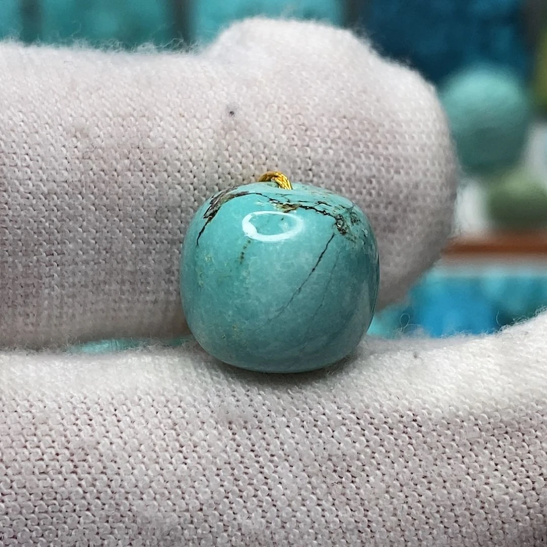 未镶嵌绿松石天然原矿 带武汉地大证书