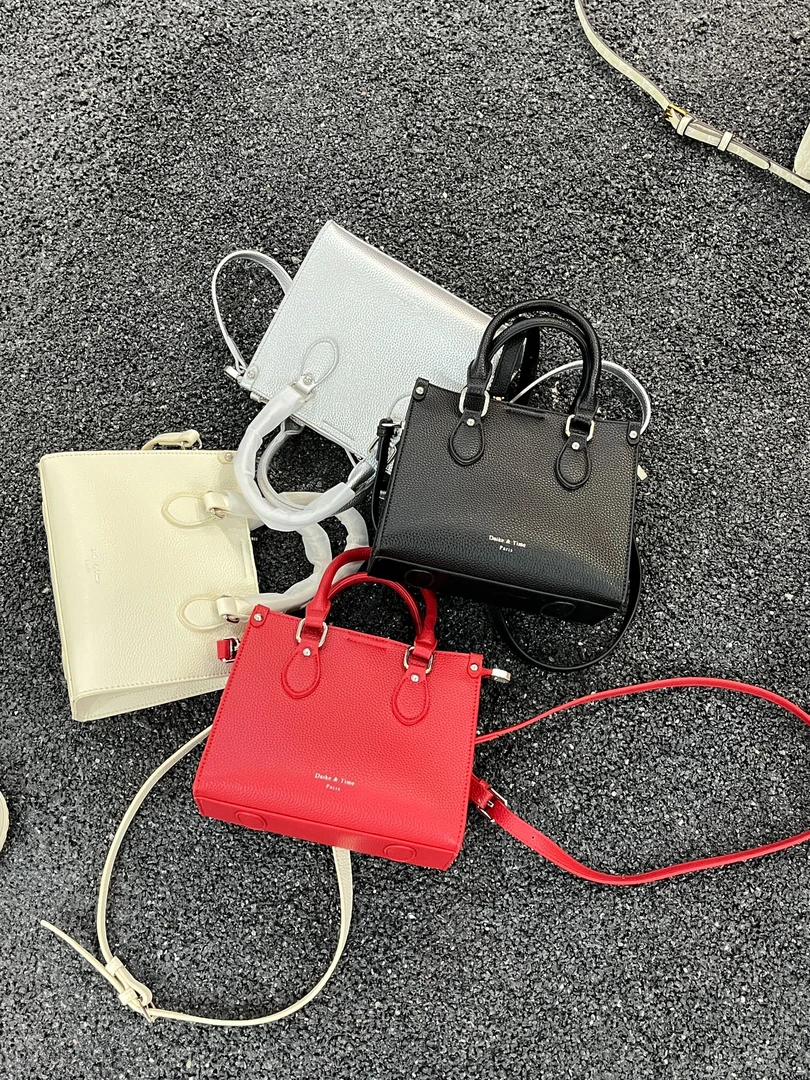 新款时尚轻奢高级感手提单肩斜跨百搭洋气小众设计女士包包