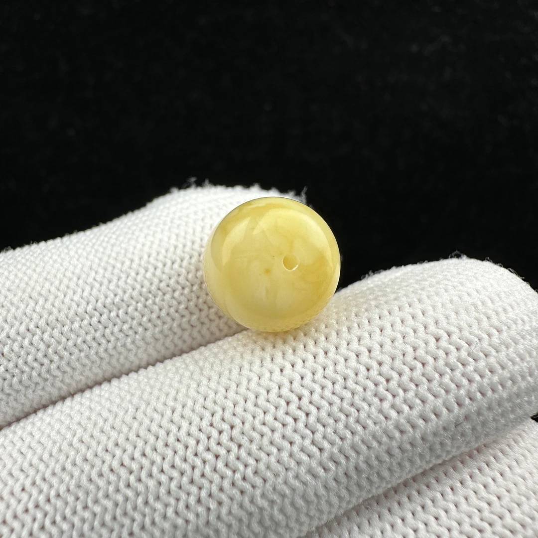 R9664 天然蜜蜡俄料妖花墩子 11.2*9.2mm支持鉴定 假一罚四