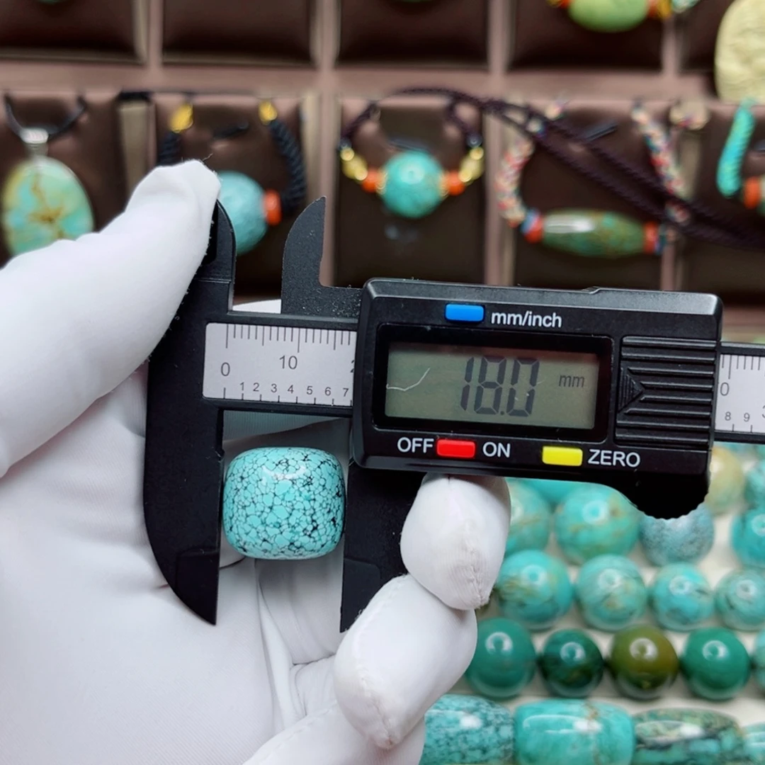 绿松石未镶嵌纯天然原矿绿松石