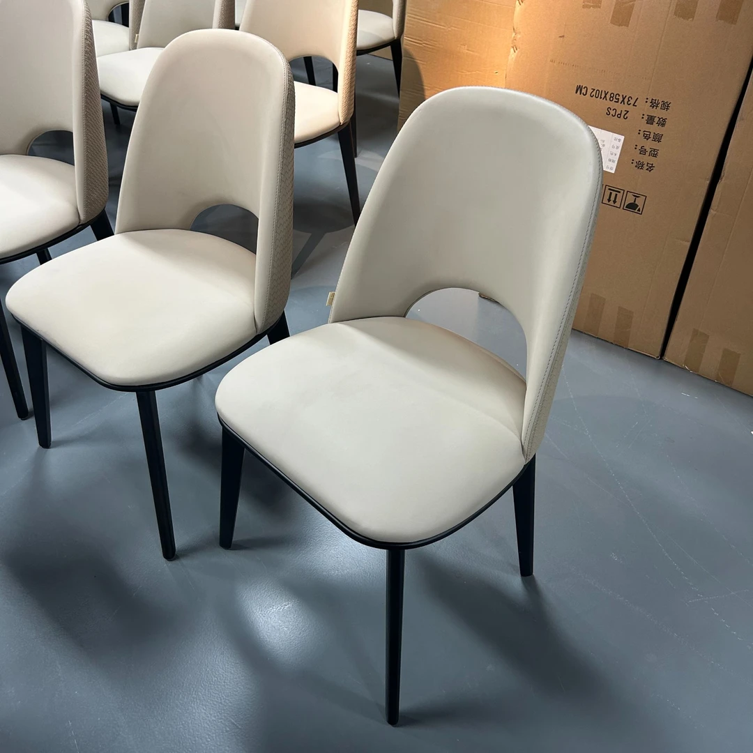 简约风家用餐椅高品质软包椅北欧风设计师款餐桌椅