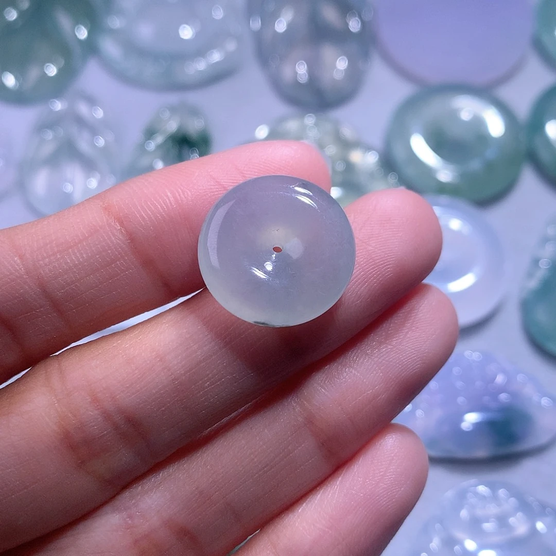 【闪购商品】翡翠颈饰未镶嵌扣