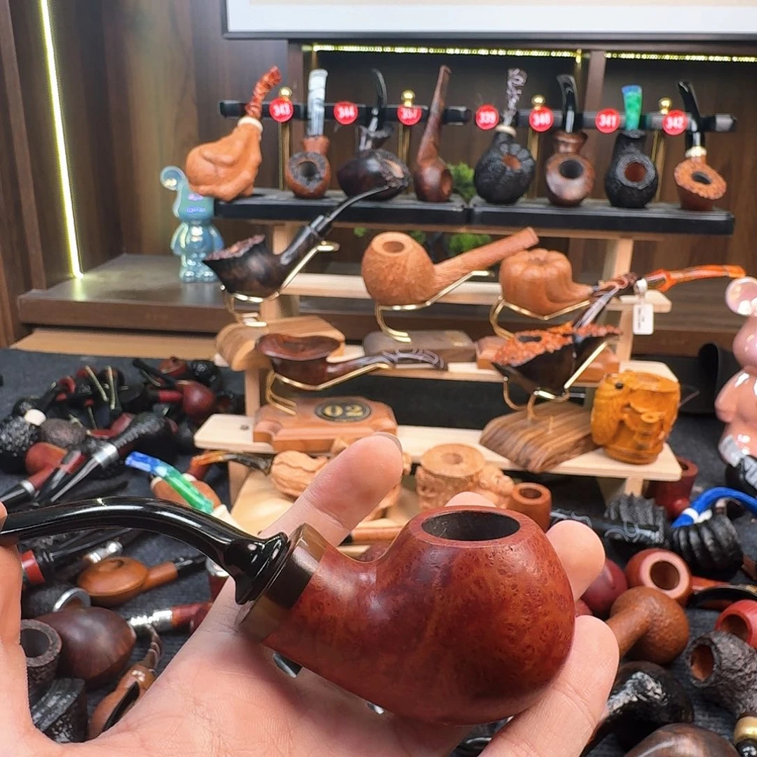 默****?意大利石楠木