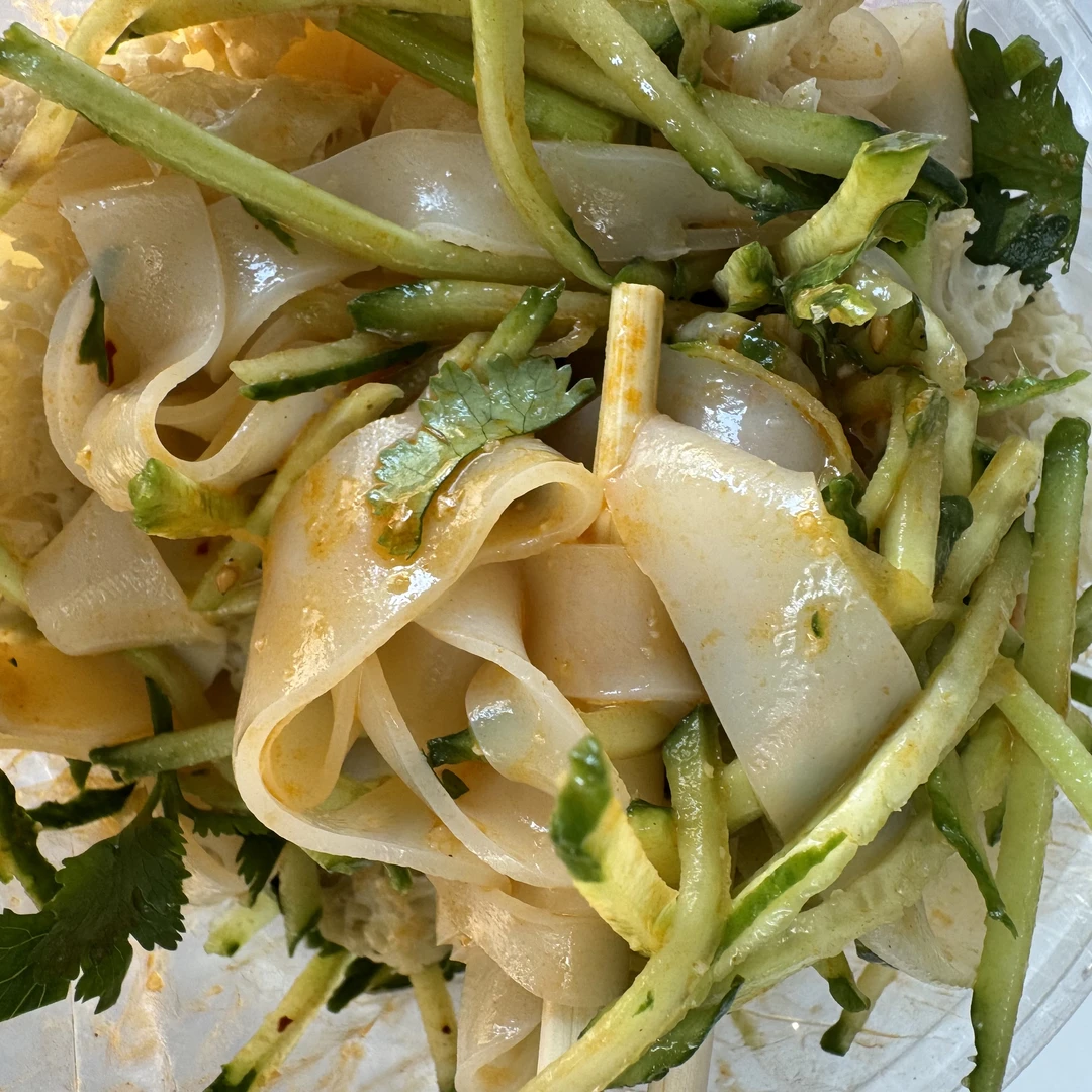 小龙虾10斤＋凉皮一份 王炸组合 一小时送到家