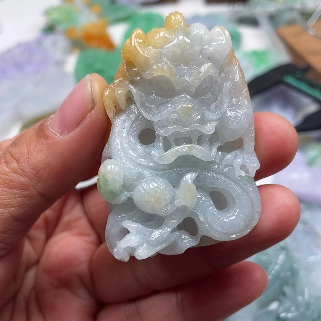 颈饰未镶嵌翡翠天*星