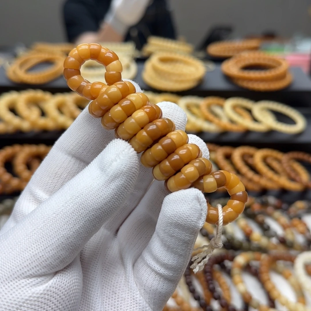 ****葱手串菩提根/象牙果卡7 小肠108 11年 明显瑕疵