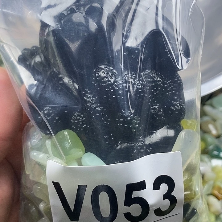未镶嵌蛇纹石玉鱼缸石