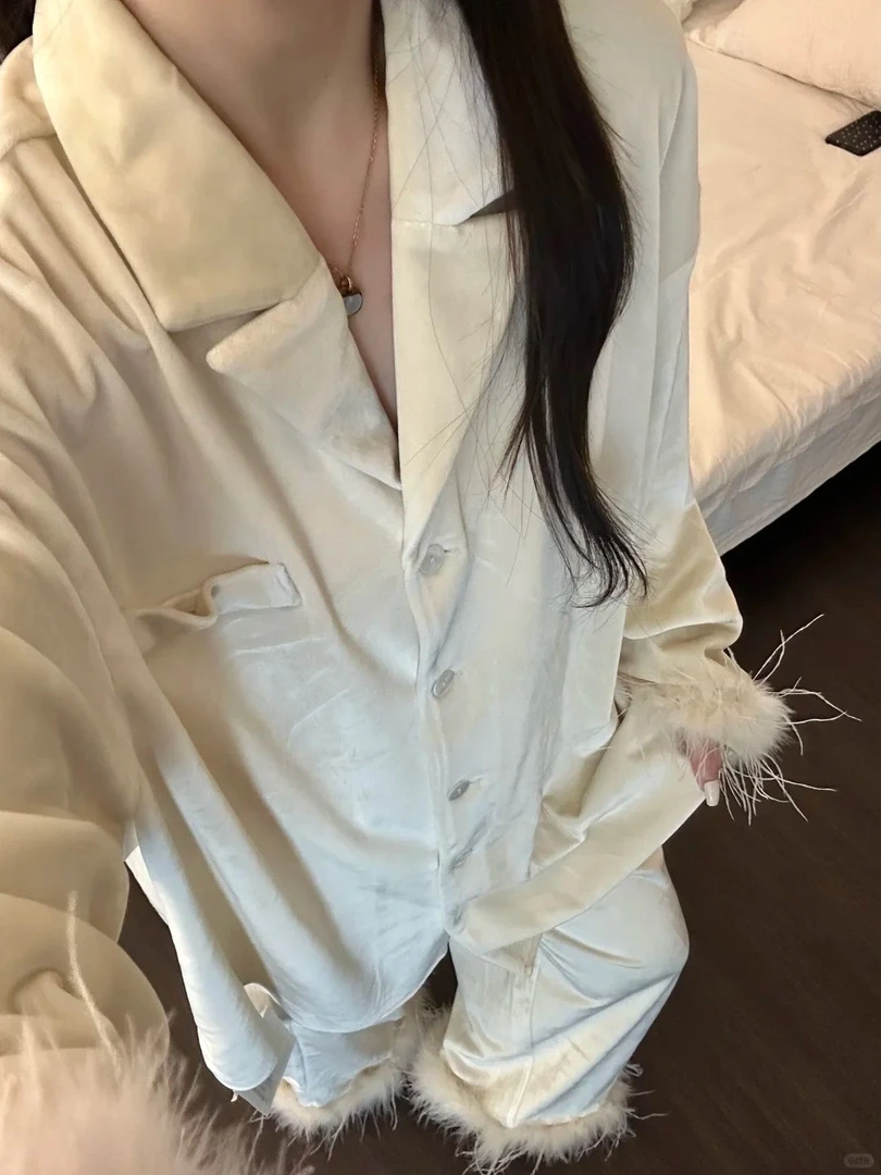 ins高级感纯色毛茸茸德绒睡衣女秋冬新款长袖长裤套装保暖家居服