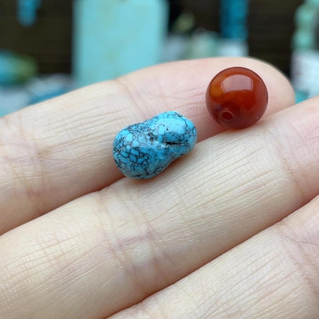 南红玛瑙未镶嵌珠宝奇石