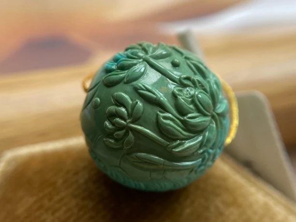 原矿绿松石精工雕刻荷塘月色圆珠17.5mm