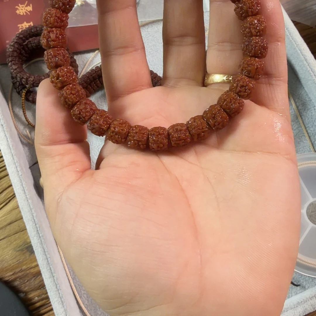 金刚菩提吊坠归圆一代龙