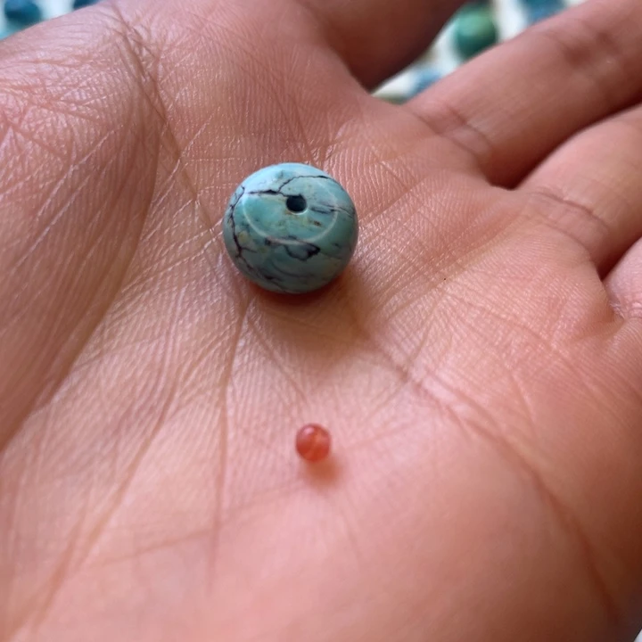 南红玛瑙未镶嵌珠宝奇石