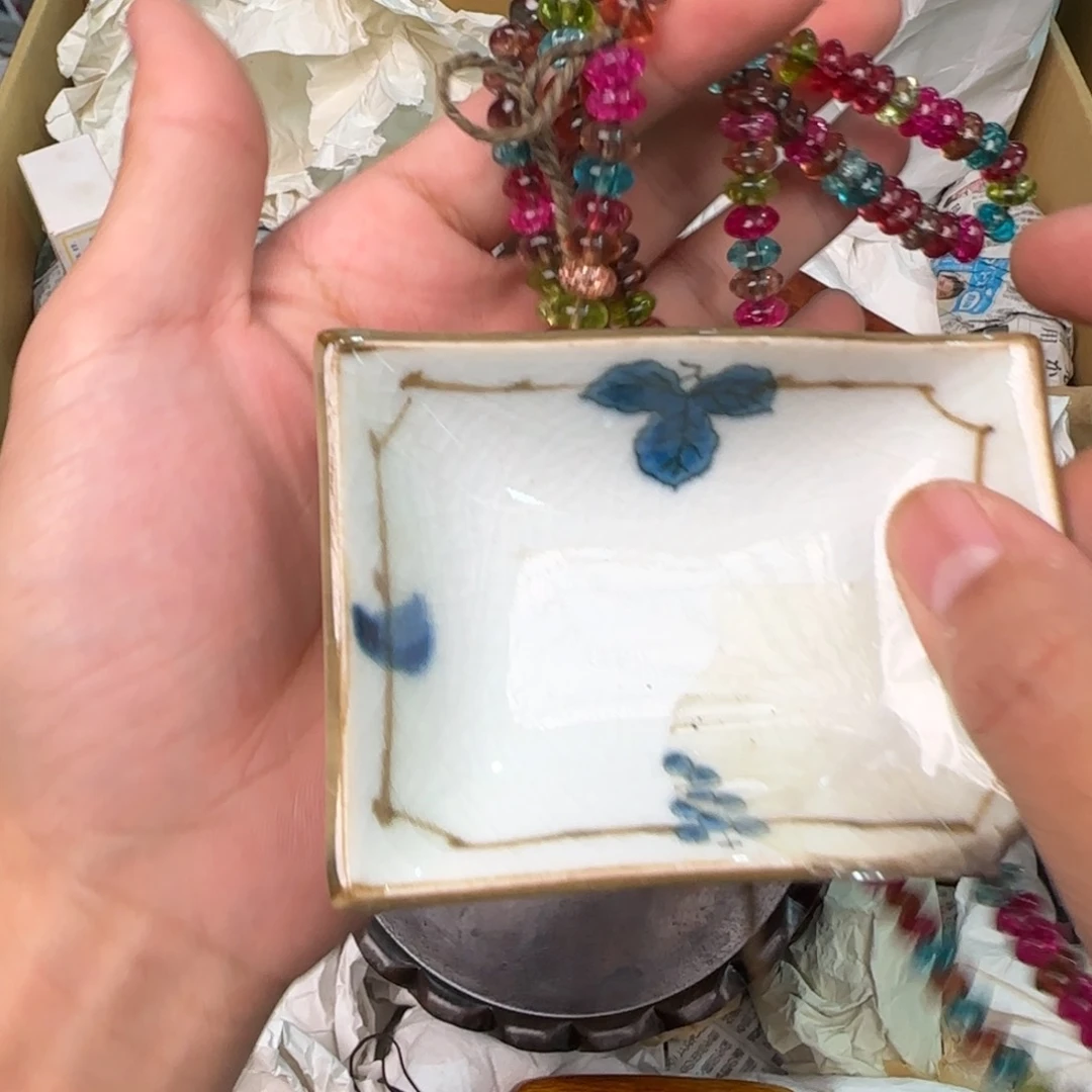 绿泥陶瓷孤品单件车里拍