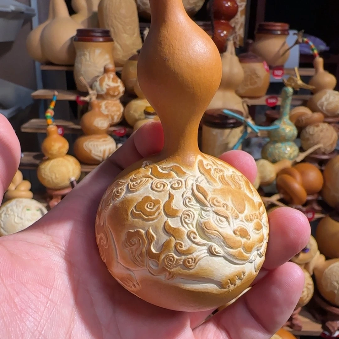 有机玻璃貔貅雕刻