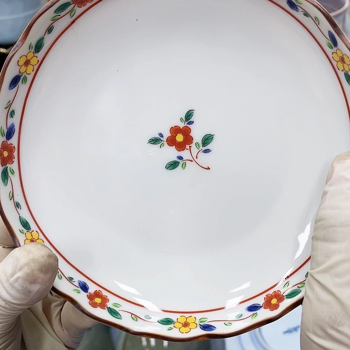 石****）鹿屋家的美丽瓷器