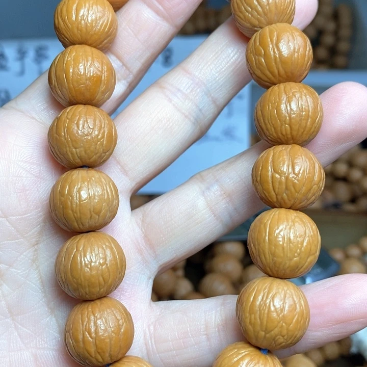 手串猴头核桃涛***?聚宝盆