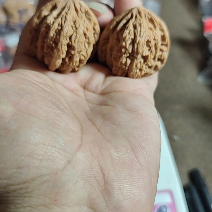 文玩核桃吊坠密纹  38