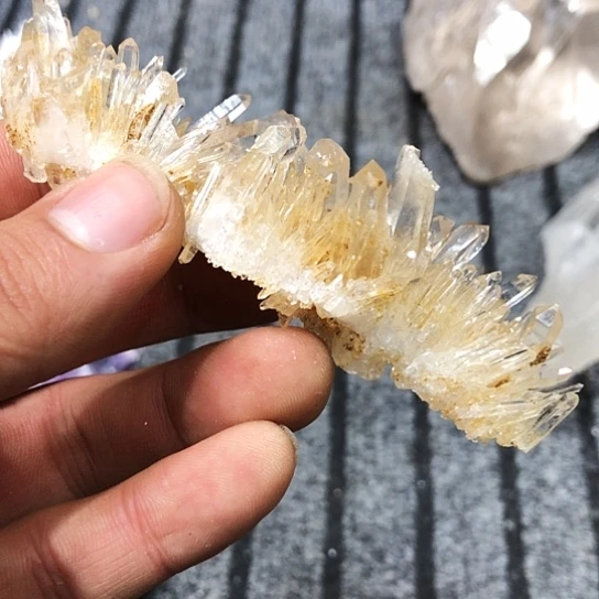 是****水晶珠宝半成品未镶嵌