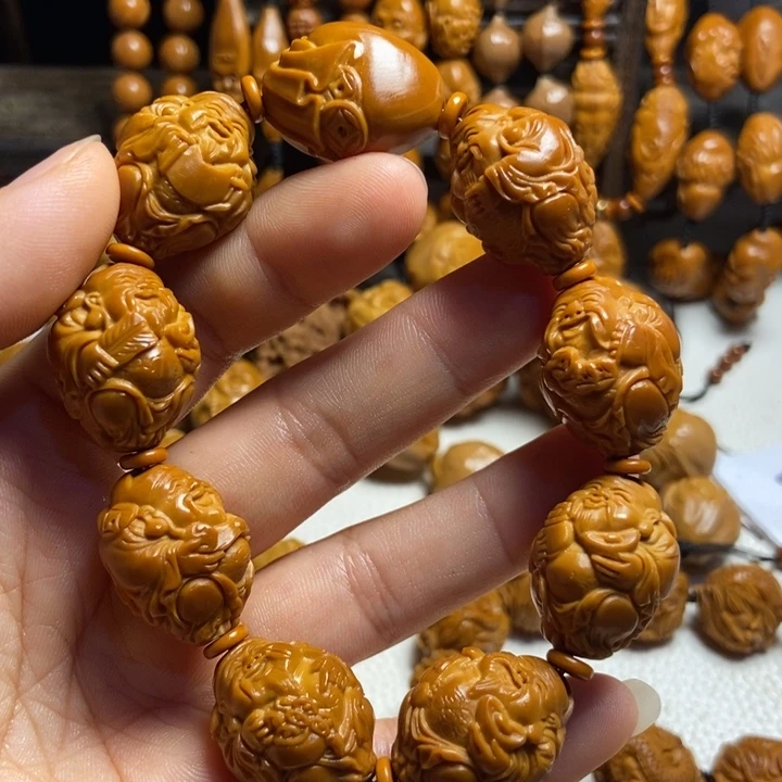 【闪购商品】橄榄核手串/手链八方财神1.9