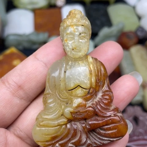 蛇纹石玉未镶嵌颈饰6