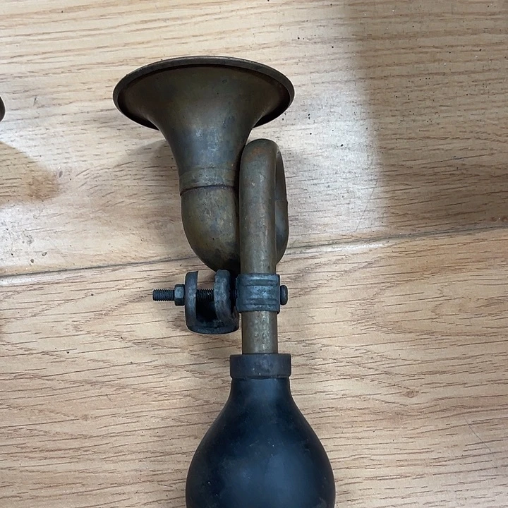 铜器铭文碎片时间的流逝，