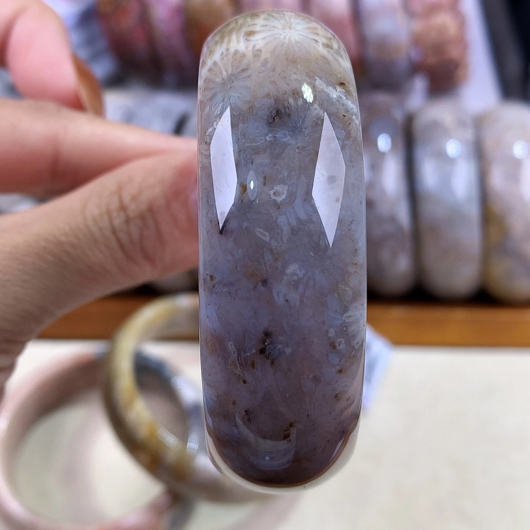 硅化珊瑚（珊瑚玉）未镶嵌吊坠(赠链)21号53圈口