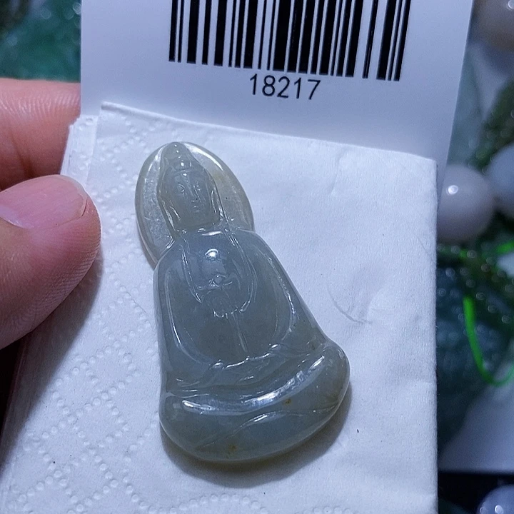 颈饰未镶嵌翡翠天光墟翡翠市场现金代购